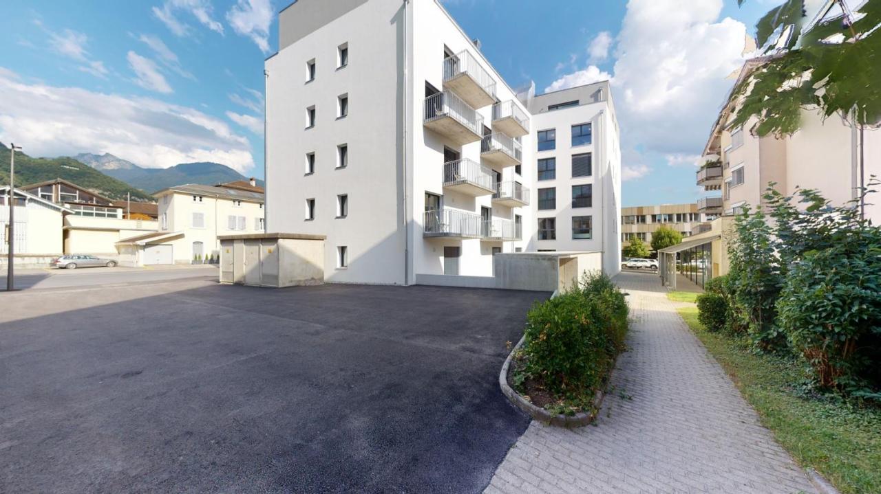 Nonanteneuf Appart Hotel Aigle - Contactless Check-In Exterior foto