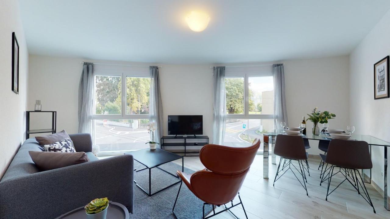 Nonanteneuf Appart Hotel Aigle - Contactless Check-In Exterior foto
