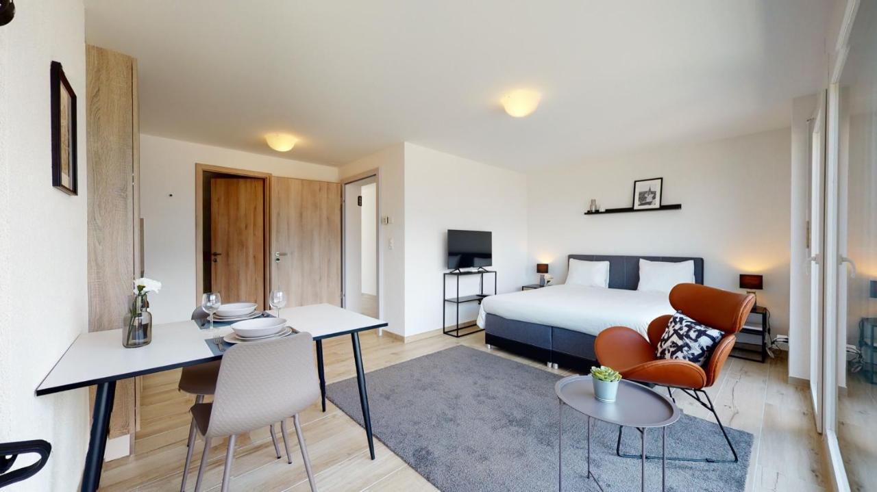 Nonanteneuf Appart Hotel Aigle - Contactless Check-In Exterior foto